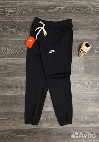 Спортивные штаны мужские Nike