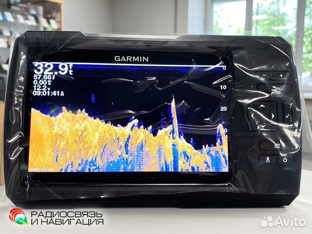Эхолот Garmin Striker Vivid 7 SV
