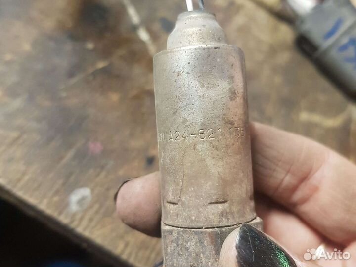 Лямбда зонт Bosch A24-621135 3Y173