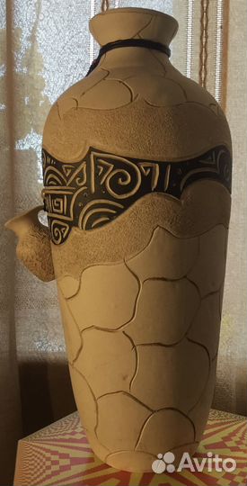 Ваза «в греческом стиле», высота примерно 32 см