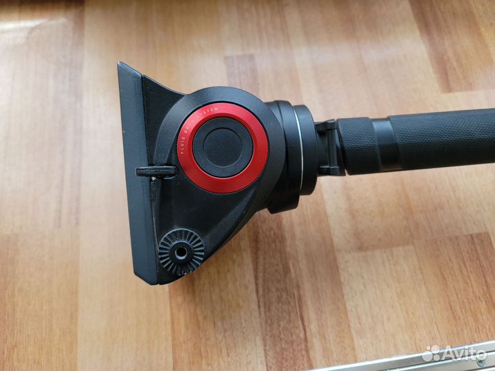 Штатив manfrotto