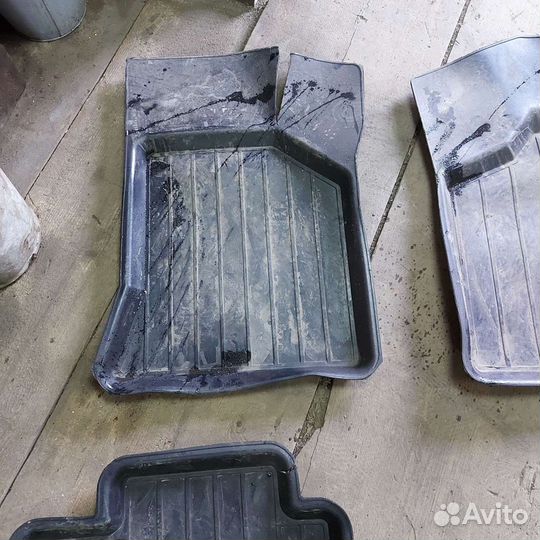 Коврики для ваз