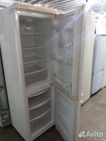 Холодильник Samsung бу. Доставка бесплатно