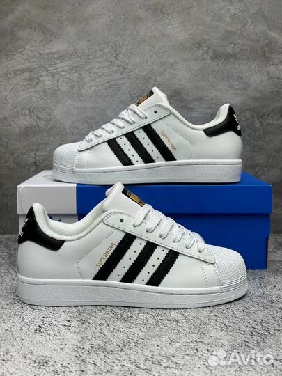 Кроссовки adidas superstar