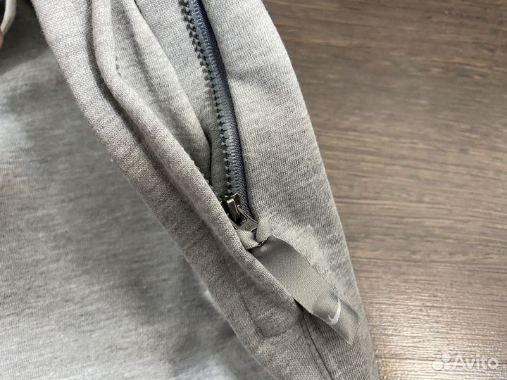 Спортивные штаны nike