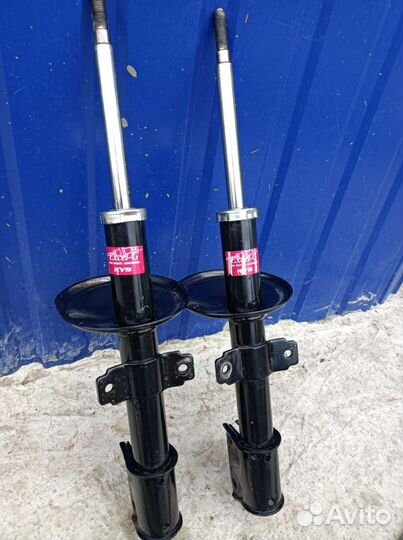 Передние стойки на renault duster