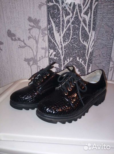 Ботинки на девочку