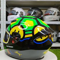 Яркий интегральный шлем для мотоцикла gike
