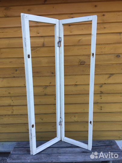 Рамы деревянные со стёклами