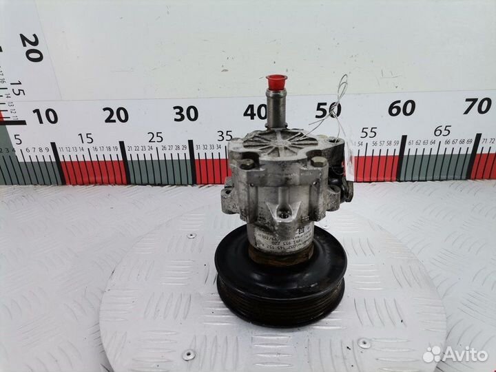 Насос для Volkswagen Polo 3