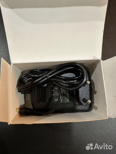 Блок питания имп адаптер 5в 3а штекер 2.5мм