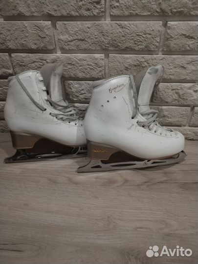 Коньки фигурные Edea Overture 240