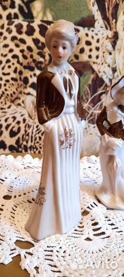 Фарфоровые статуэтки