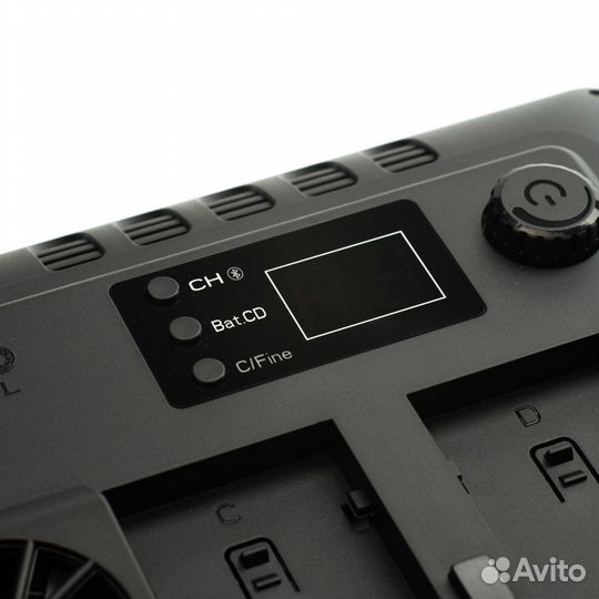 Осветитель LED Yongnuo YN-1200 LED 3200-5500K