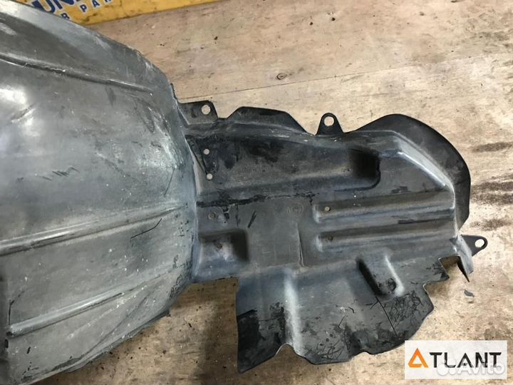 Подкрылок передний левый mazda atenza