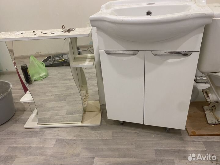 Зеркало шкаф в ванную