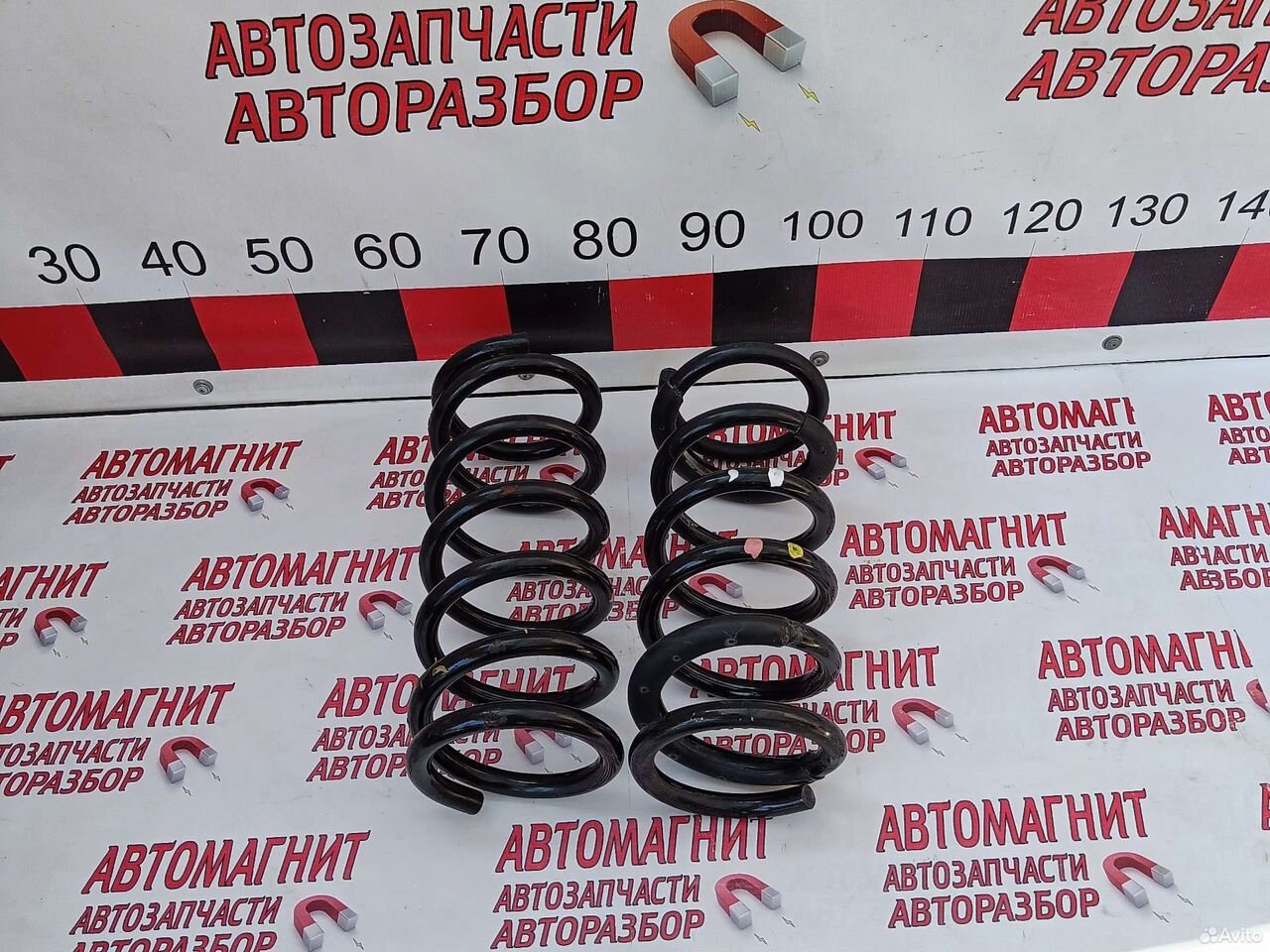 Пружина задняя Инфинити QX80 Z62