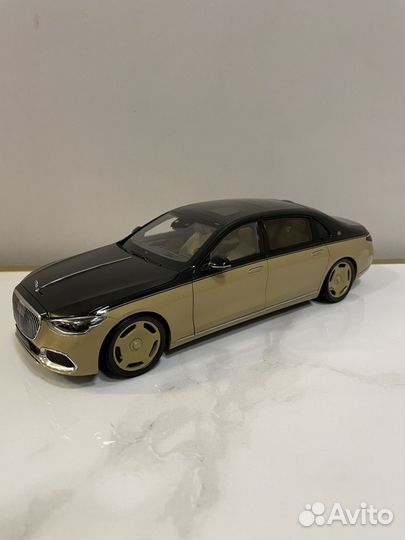 Mercedes-Maybach S680 W 223 1:18 Almost Real