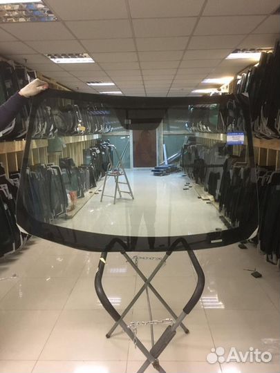 Лобовое стекло Хендай Соната