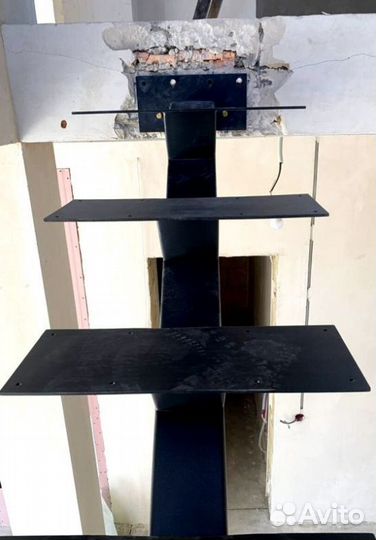 Поворотная лестница