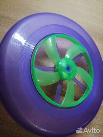 Летающая тарелка