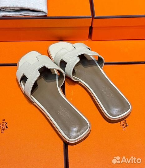 Тапочки Hermes Oran