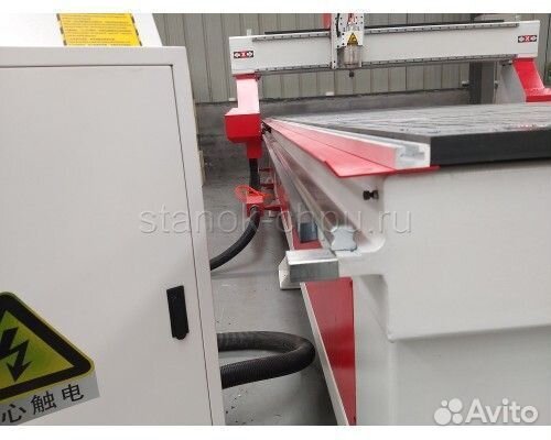 Фрезерный станок с чпу 1640 по композиту