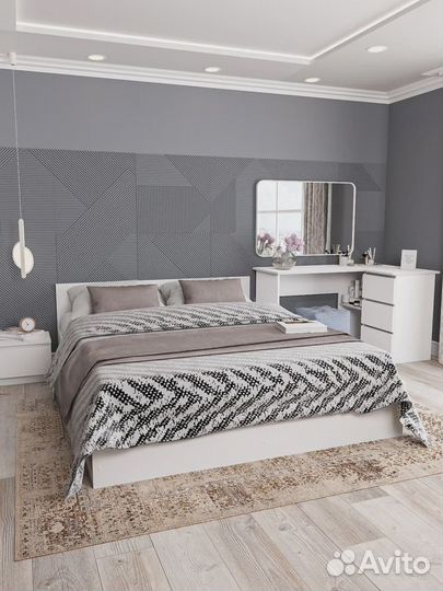 Угловой компьютерный стол