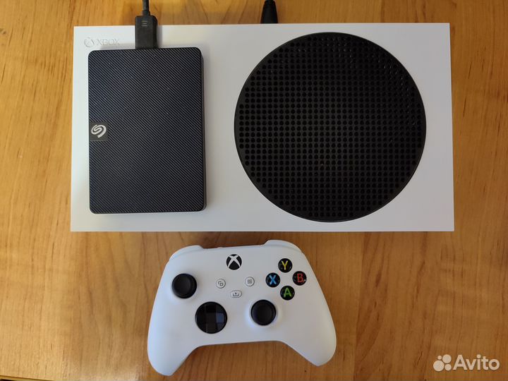 Xbox series s+ игры+внешний жёсткий диск