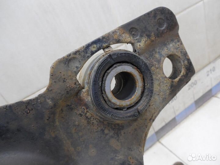 Балка подмоторная S40 2004-2012