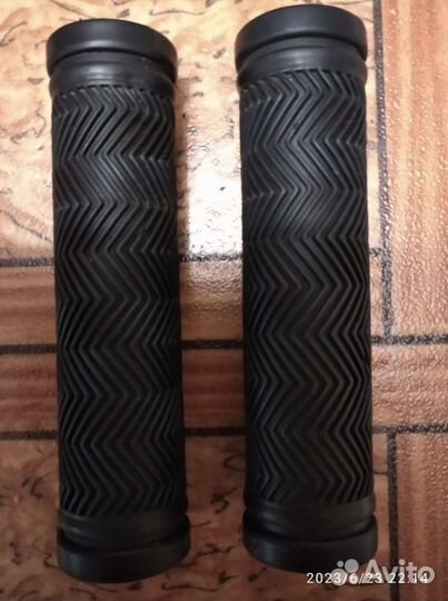 Грипсы для велосипеда