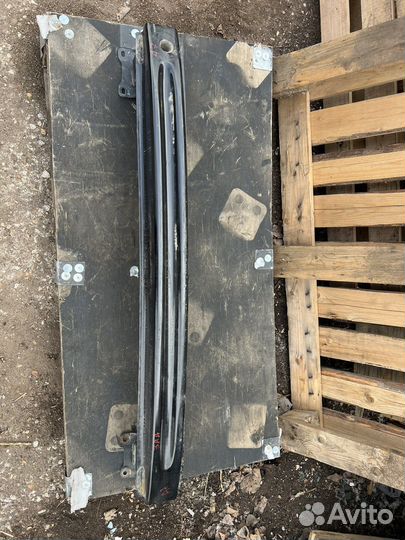 Усилитель заднего бампера Skoda Octavia A7