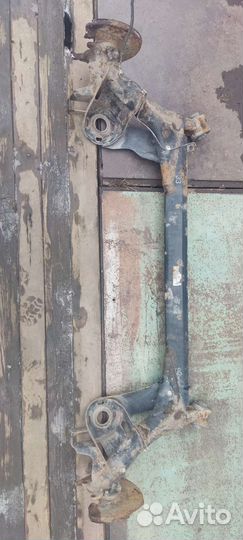 Продам заднюю балку фольксваген гольф 4