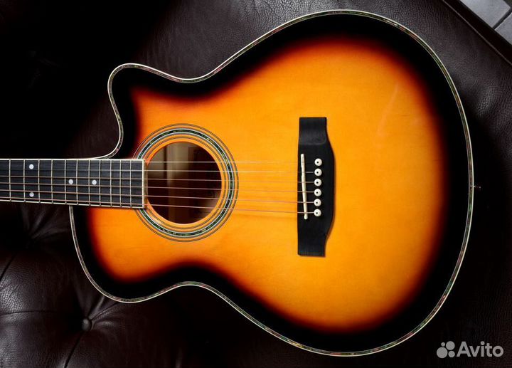 Акустическая гитара + Аксессуары