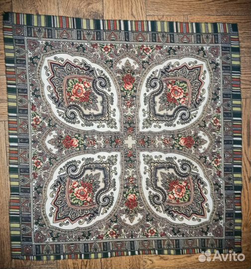 Павловопосадский платок Аленький цветочек