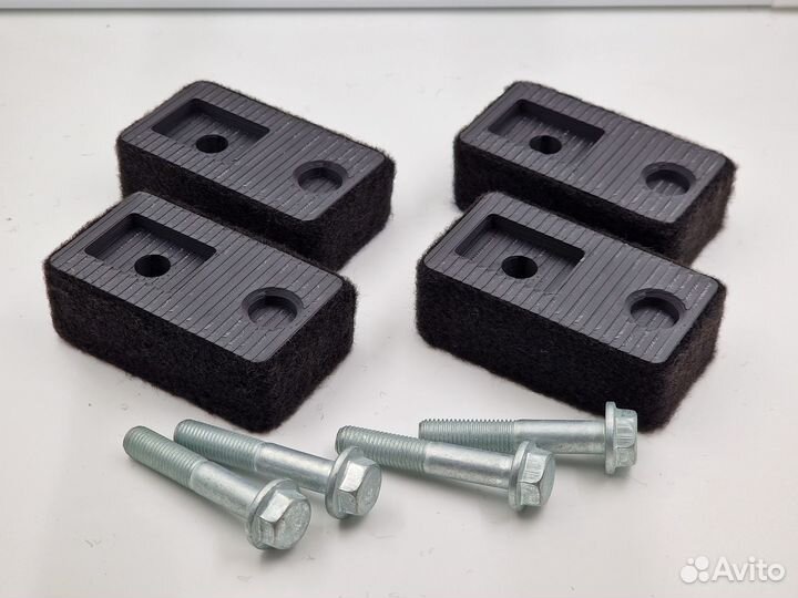 Проставки под 2 сиденья Москвич 6