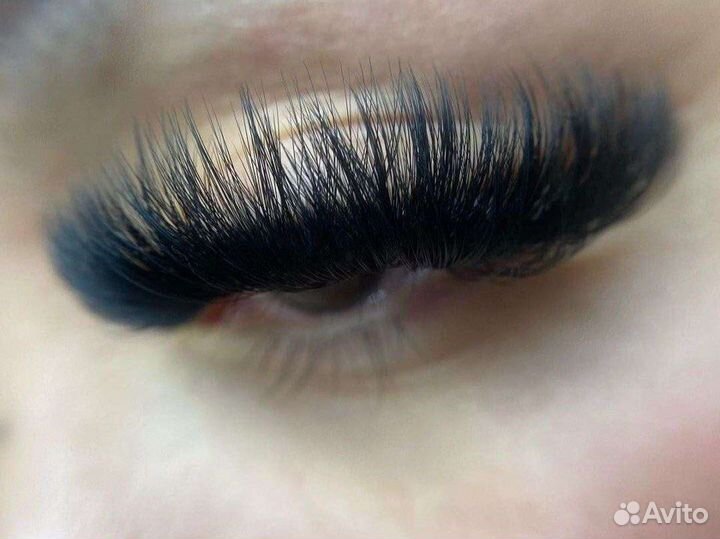 Наращивание ресниц.Перманентный макияж бровей