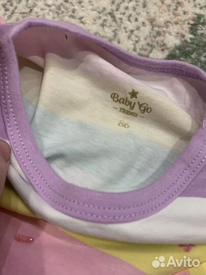 Яркая одежда для девочки