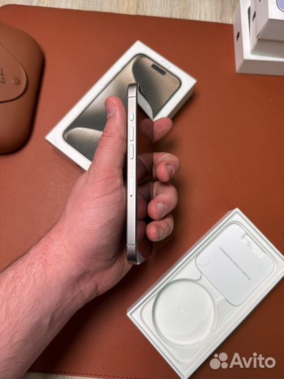 iPhone 15 Pro, 256 ГБ