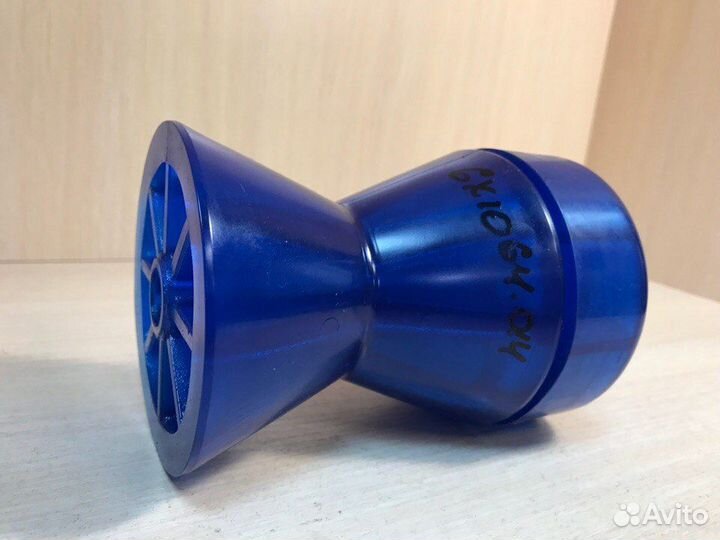 Пробка носового ролика прицепа L35, D88,5/14.5