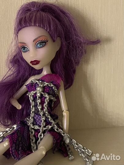 Кукла монстер хай spectra