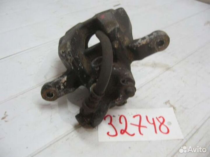 Суппорт задний левый Land Rover Range Rover Sport