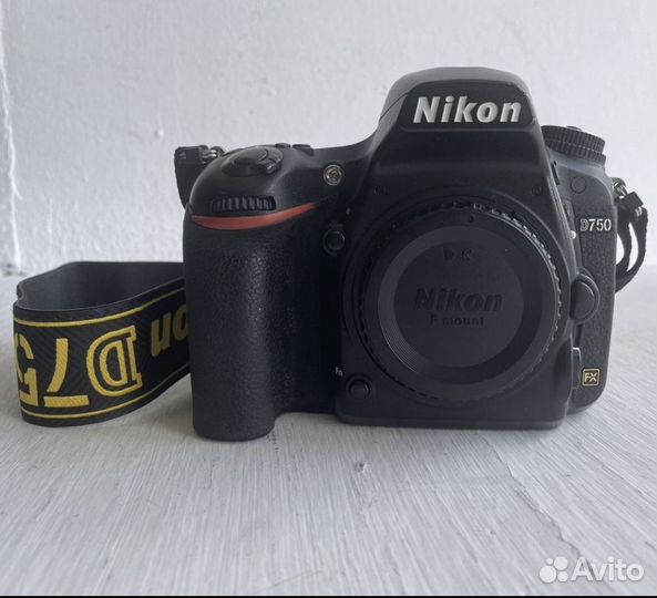Продам в отличном состоянии Nikon d750