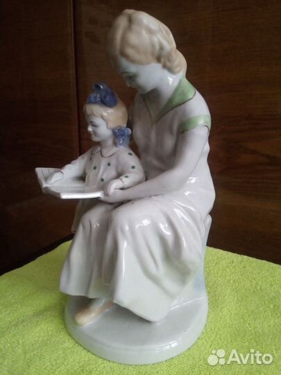 Фарфоровые статуэтки