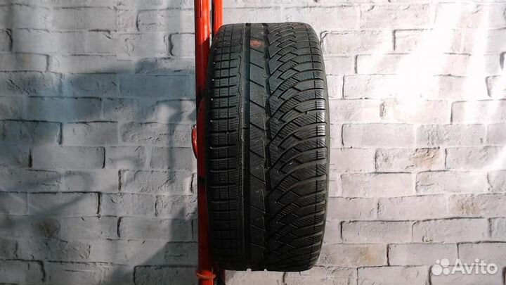 Michelin Pilot Alpin PA4 235/35 R19
