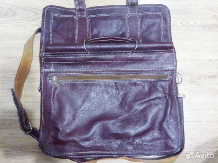 Мужской кожаный портфель