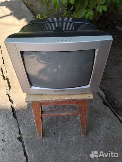 Телевизор
