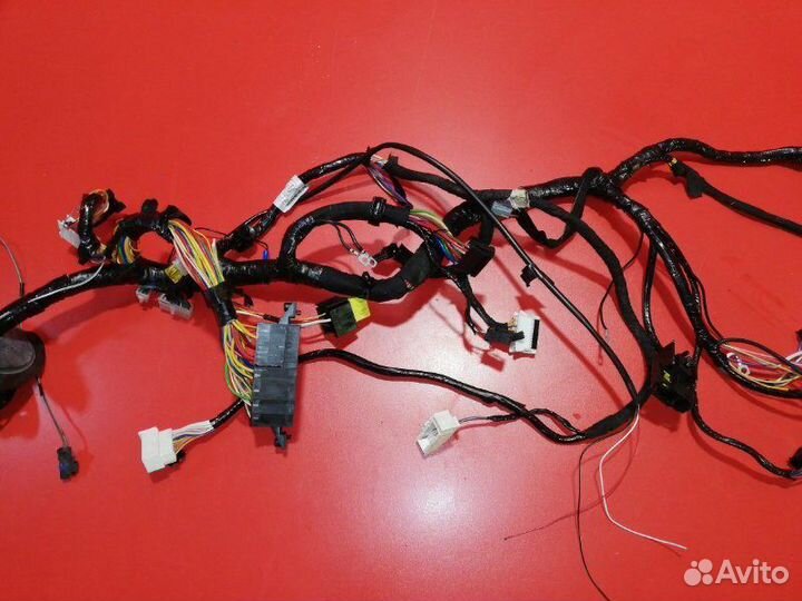 Проводка салона Renault Logan LS1Y K4M 2010
