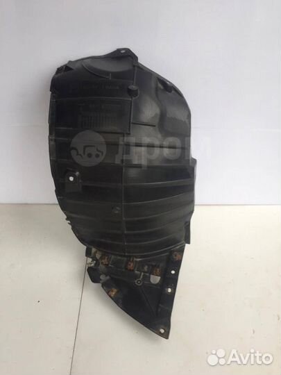 Подкрылок передний правый Infiniti Ex Qx50