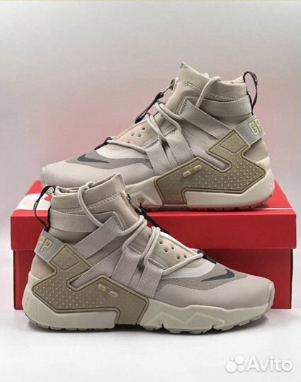 Nike Air Huarache Gripp White (Белые)